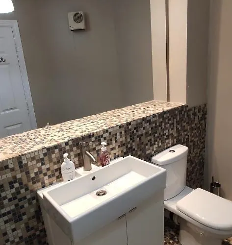 In The Heart Of Town Apartment